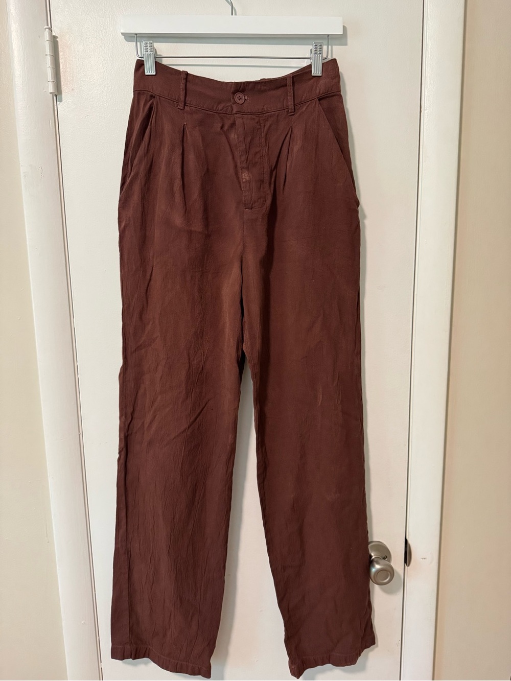 LACAUSA Dark Brown Pleated trousers